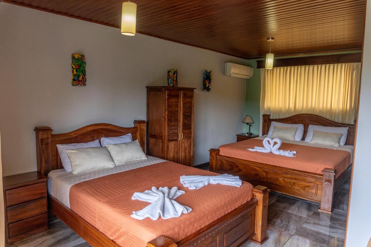 Hotel Margarita And Tour Operator Drake Bay Exterior foto