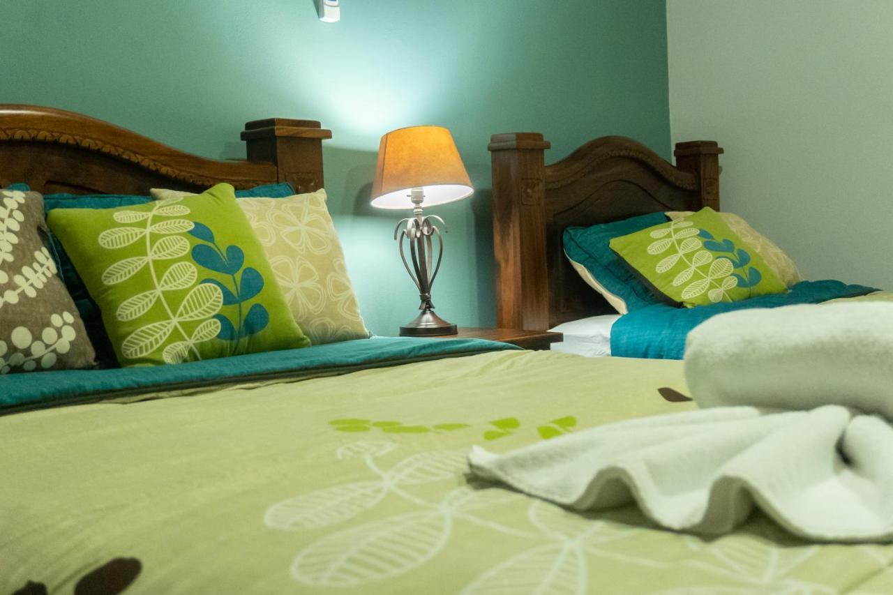 Hotel Margarita And Tour Operator Drake Bay Exterior foto